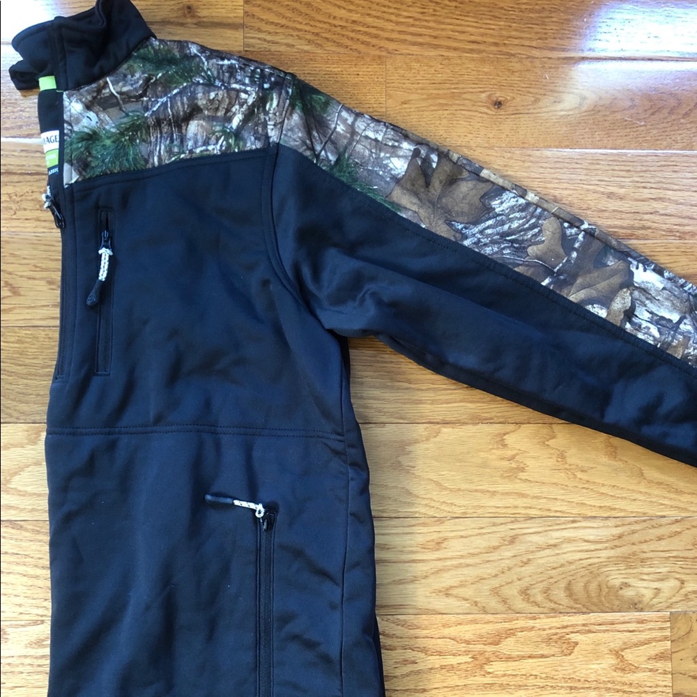 Real Tree Camo 1/4 Zip Pollover Sweatshirt